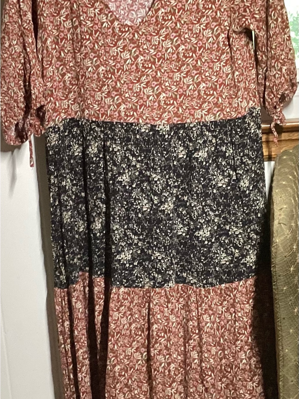 NATURAL LIFE Rust Floral & Black Speckled Tiered Maxi Dress